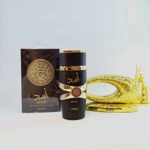 ادوپرفیوم اسد مشکی 100 میل لطافه اصل با بطری مشکی و طلایی – رایحه چوبی، دودی و وانیلی مناسب مردان شیک و قوی در بازرگانی سوشیان منطقه آزاد انزلی .